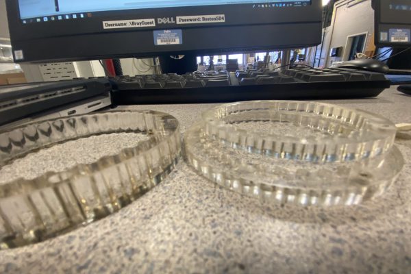 Attempted to replace two 1/8th thickness gear rings with a single 1/4th thickness gear ring to eliminate laser cutter angle issues.